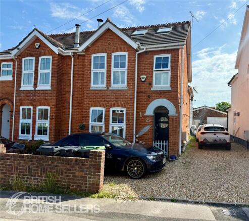 4 bed property, in Gordon Road, £560,000