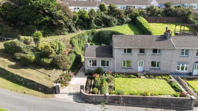 3 bed property, in Neyland Vale, £235,000