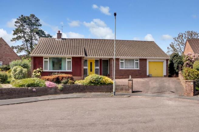 3 bed property, in Maer Vale, £650,000