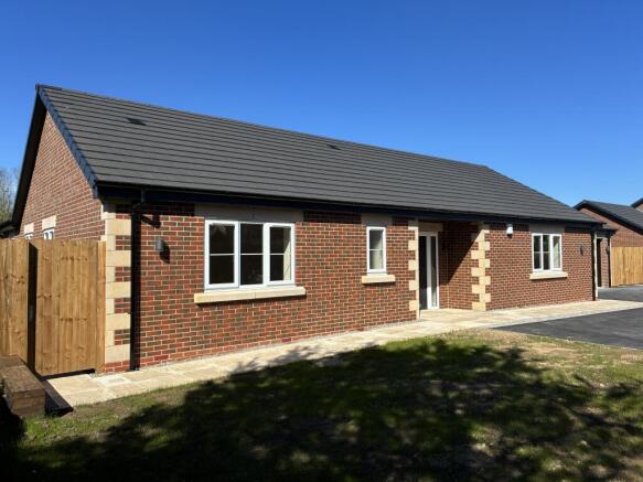 3 bed property, in Plot 2, £725,000