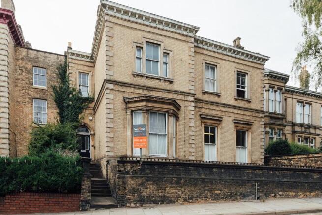 15 bed property, in Lindum Road, £675,000