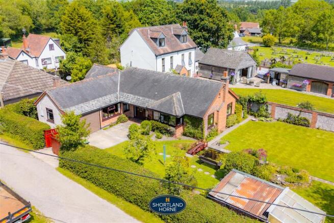 3 bed property, in Windmill Lane, £495,000