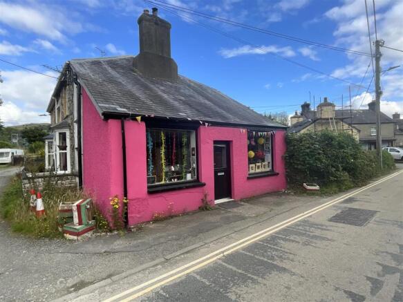 Land, in Pontrhydfendigaid, £15,000