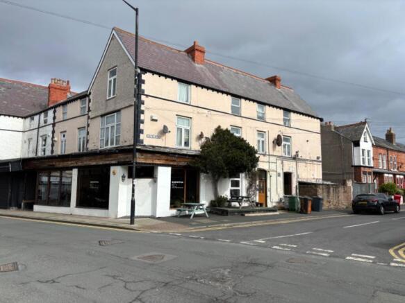 7 bed property, in Banks Road, £895,000