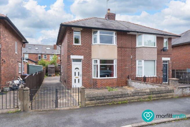 3 bed property, in Shenstone Road, £210,000