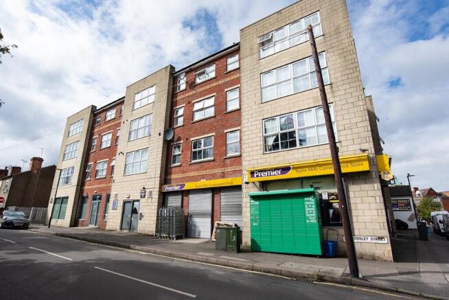 2 bed property, in Crossley Street, £50,000
