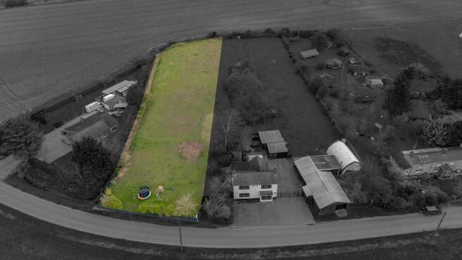 Land, in Hay Green Road South, £170,000