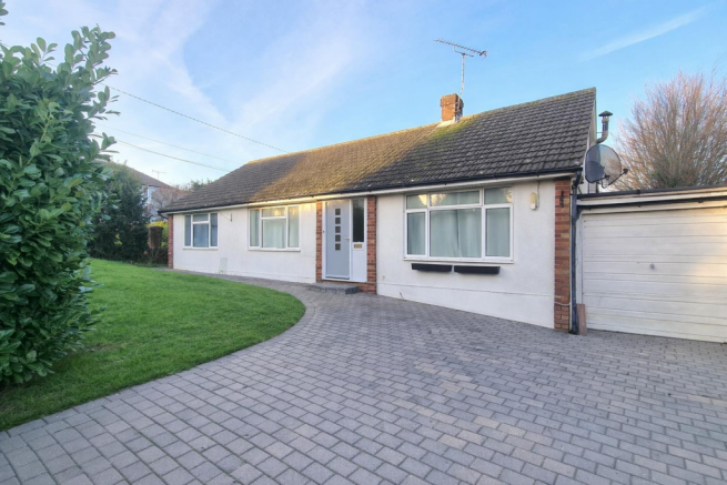 4 bed property, in Mill Lane, £650,000