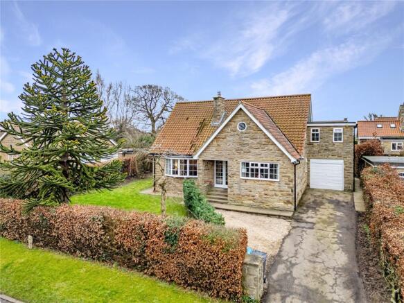 4 bed property, in 2 Spring Hill, £425,000