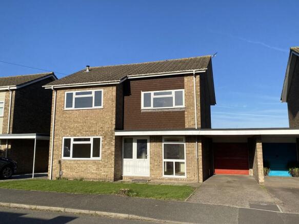 4 bed property, in Chapel Court, £335,000