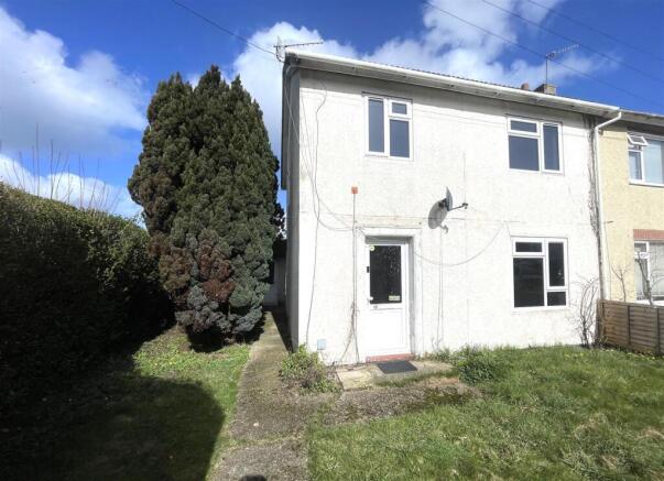 3 bed property, in Norfolk Road, £225,000