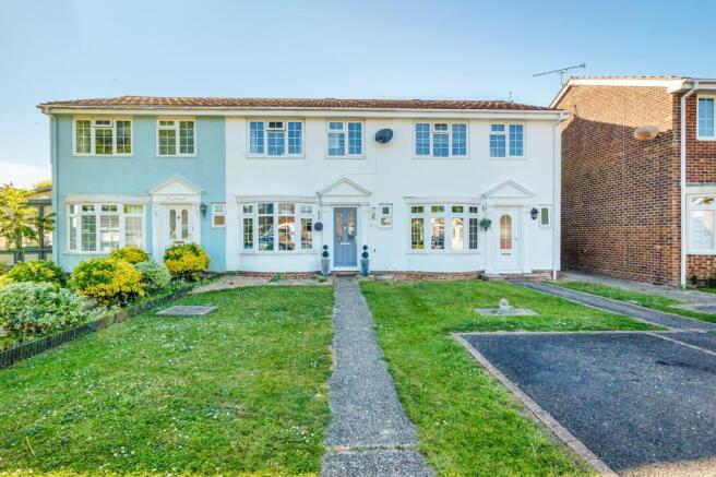 3 bed property, in Westminster Drive, £325,000