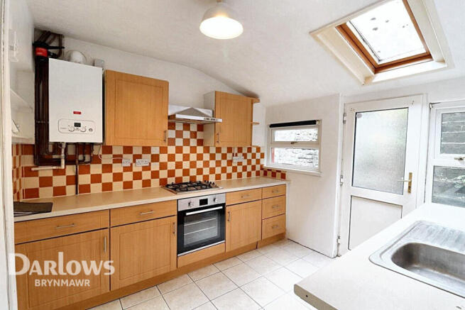 3 bed property, in Eastville Road, £110,000