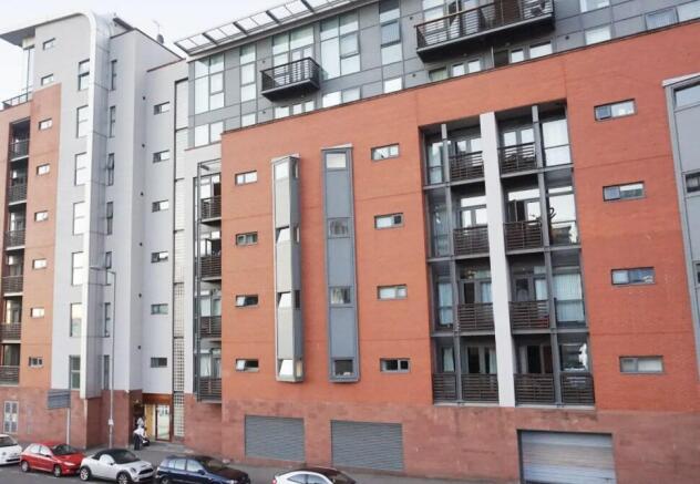 2 bed property, in Pall Mall, £110,000