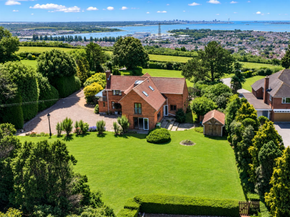 5 bed property, in Skew Road, £1,250,000
