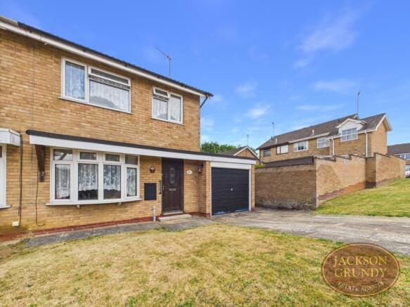 3 bed property, in Fusilier Road, £240,000