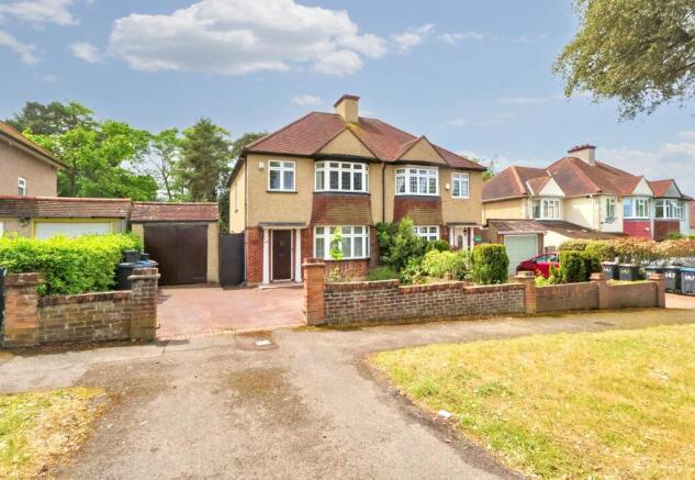 3 bed property, in Shirley Church Road, £559,000