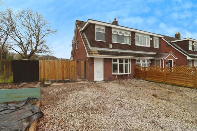 3 bed property, in Colmore Avenue, £260,000