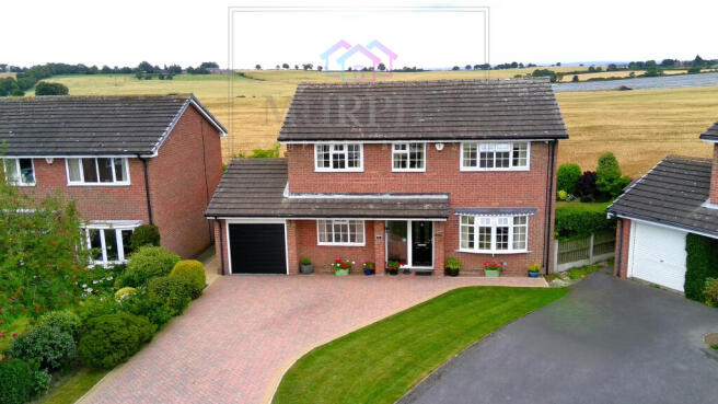 4 bed property, in Windsor Rise, £425,000