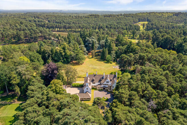 7 bed property, in London Road, £7,950,000