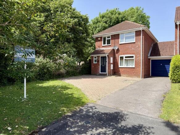 3 bed property, in The Gallops, £406,000