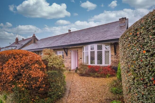 2 bed property, in Archbell Avenue, £295,000