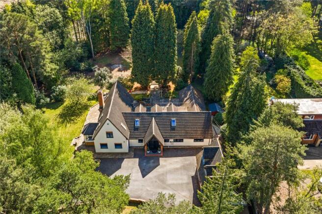 5 bed property, in Heath Ride, £2,300,000