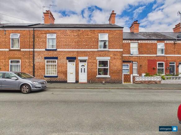 2 bed property, in Princess Street, £140,000