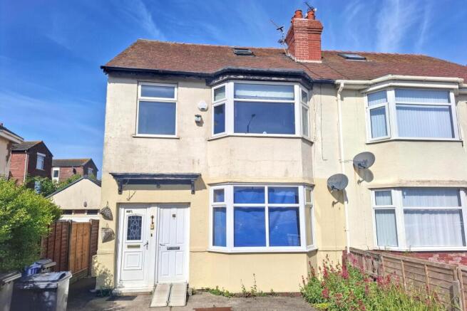 2 bed property, in Bispham Road, £40,000