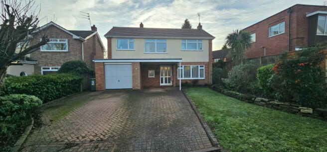 4 bed property, in Meriden Avenue, £575,000