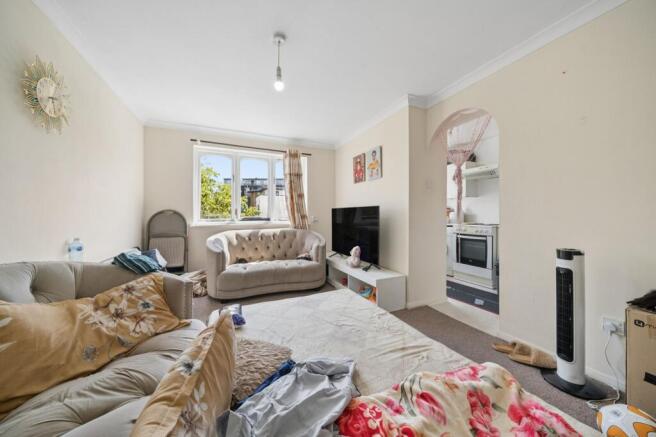 1 bed property, in Glenville Grove, £200,000