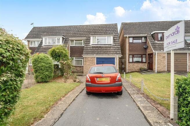 3 bed property, in Sandisplatt, £325,000
