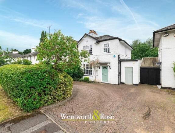 3 bed property, in Witherford Way, £530,000
