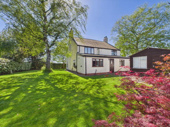 3 bed property, in Lumber Lane, £775,000