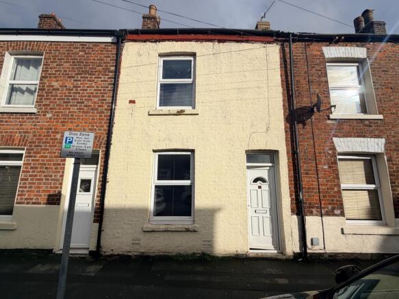 2 bed property, in Nelson Street, £95,000