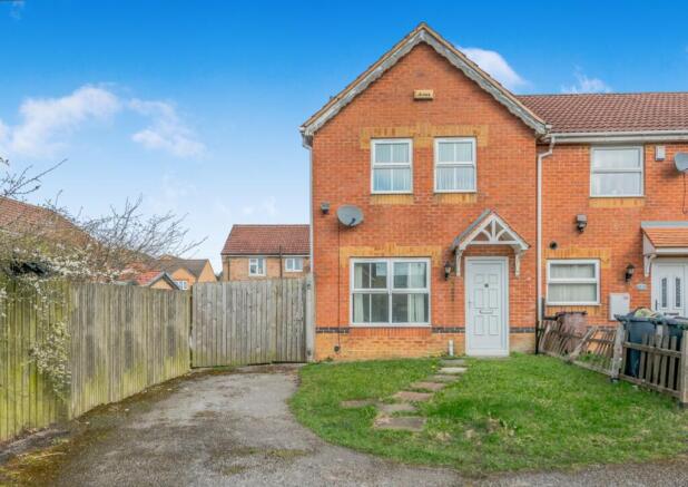 3 bed property, in Gatenby Close, £169,995