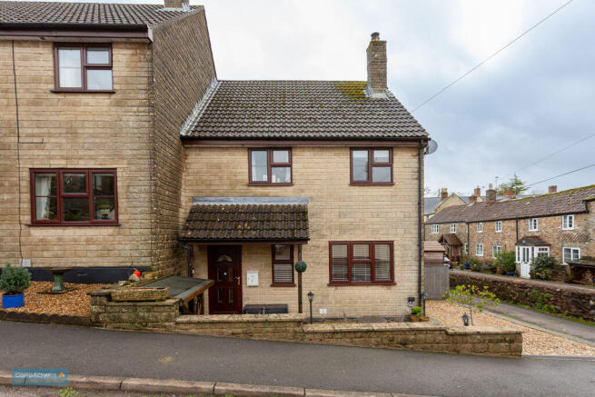 3 bed property, in Churchinford, £300,000