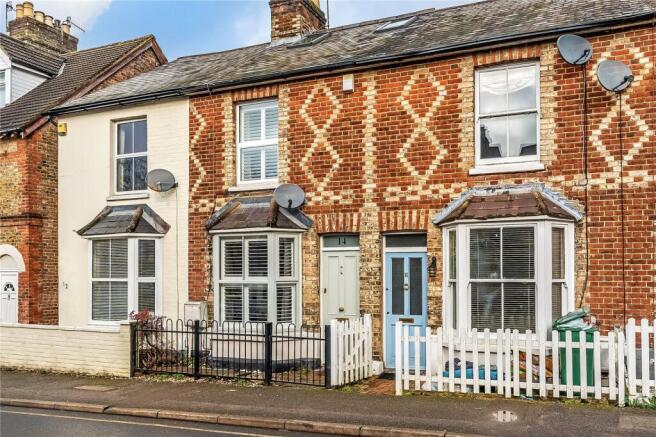 3 bed property, in Doods Road, £549,000