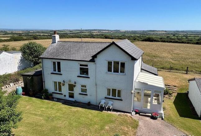 3 bed property, in Symonds Yat Rock, £425,000