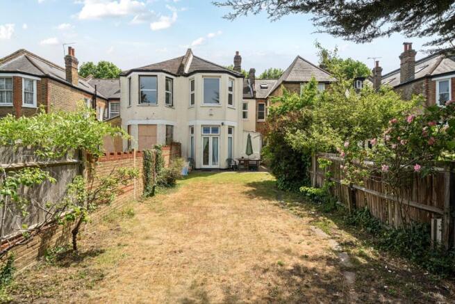 4 bed property, in Inchmery Road, £900,000
