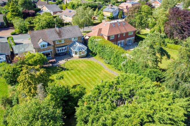 4 bed property, in Netherfield Road, £1,650,000