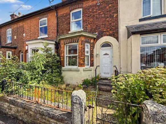2 bed property, in Egerton Street, £255,000