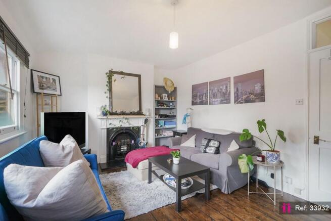 1 bed property, in Deans Buildings, £398,000
