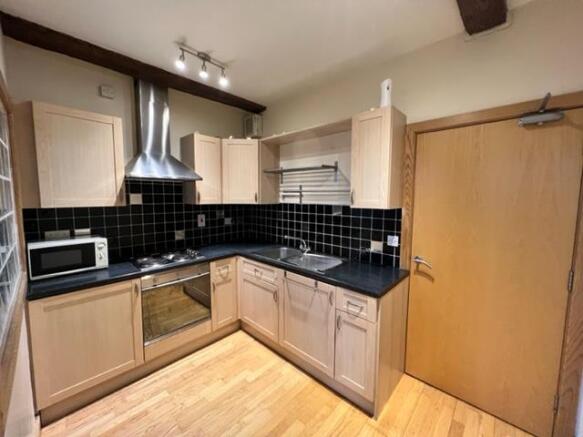 1 bed property, in Broadgate House, £45,000