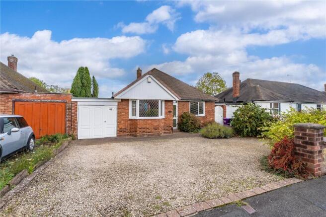 3 bed property, in Coniston Road, £260,000