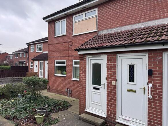 2 bed property, in Billingham Road, £60,000