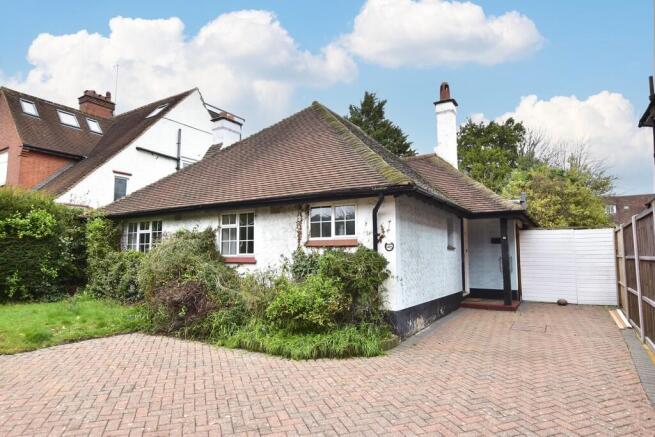 2 bed property, in Hempstead Road, £700,000
