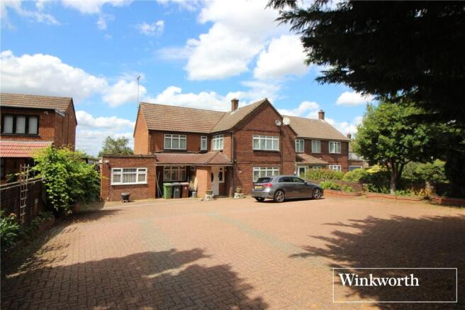 5 bed property, in Carrington Avenue, £1,100,000