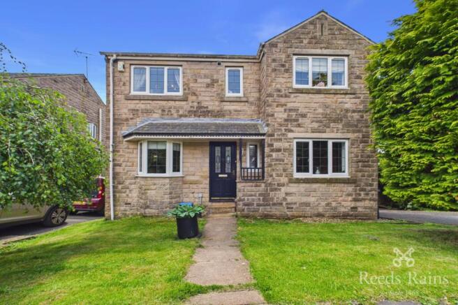 3 bed property, in Old Mill Ridge, £475,000