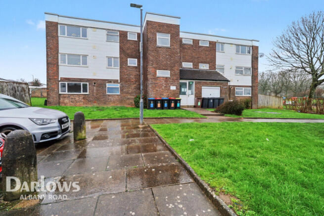 1 bed property, in Glenwood, £120,000